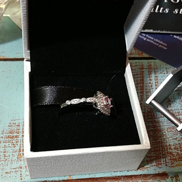 3/4 CT Pink asscher cut sapphire halo ring - Picture 3 of 6